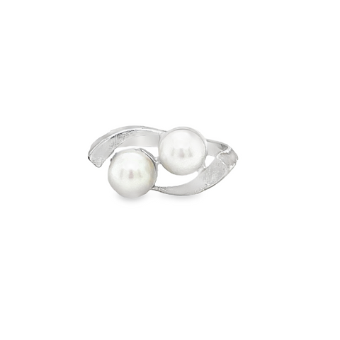 Pearl Ring